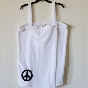 PJ Couture - Towel/Robe with Straps Peace & Love Sign